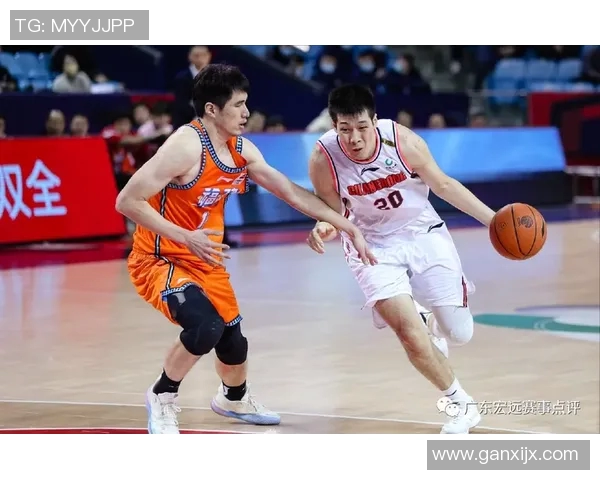 赛后分析：广州篮球队与西安篮球队默契配合的关键因素与战术探讨