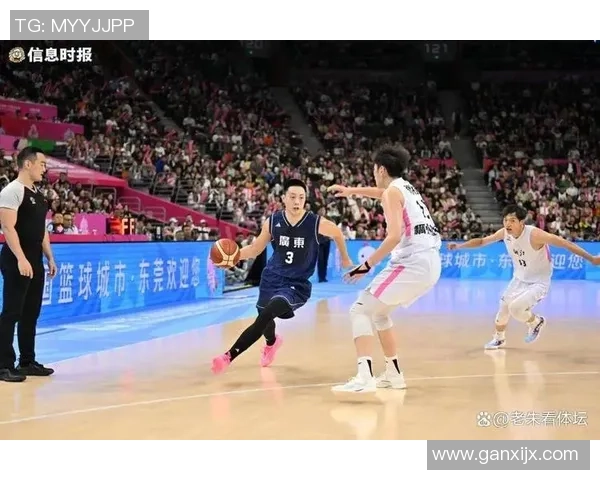 广州篮球队灵活性排名第三展现出色团队配合与战术执行能力 广州篮球队灵活性排名第三展现出色团队配合与战术执行能力