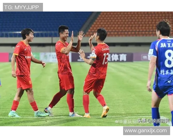 武汉网球队以63分稳居杯赛积分榜首位展现强劲实力